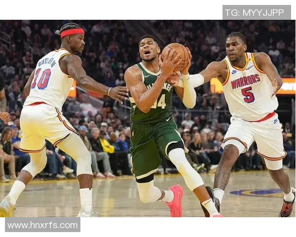 勇士与快船激战1月29日谁能在西部竞争中占据优势