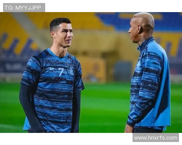 基尔与汉堡激战正酣比分结果揭晓引发球迷热议 基尔与汉堡激战正酣比分结果揭晓引发球迷热议